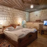 Kemerhan Cave מלון 3*