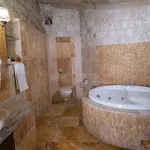 Kemerhan Cave 3* אורגופ
