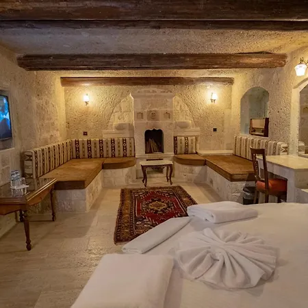 Kemerhan Cave Hotel 3*