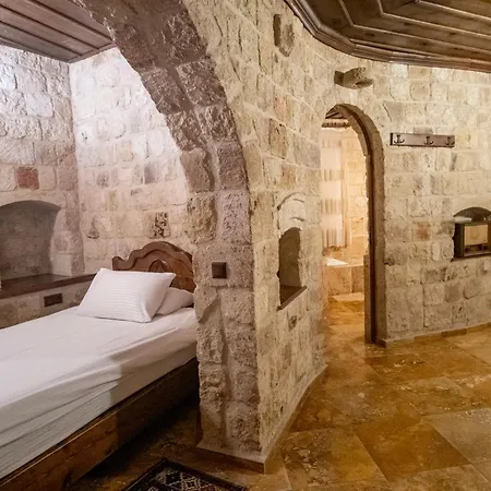 Hotel Kemerhan Cave