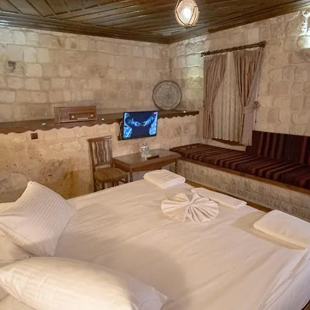 Kemerhan Cave Hotel 3*