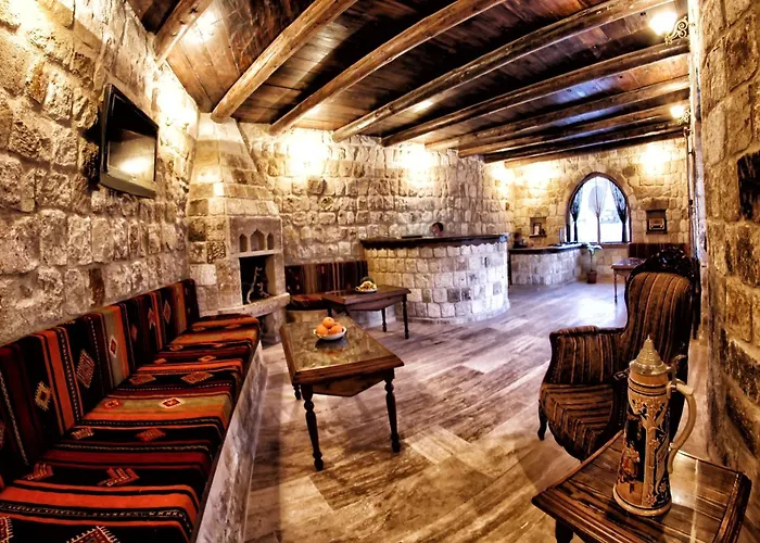 Kemerhan Cave Ουργκούπ