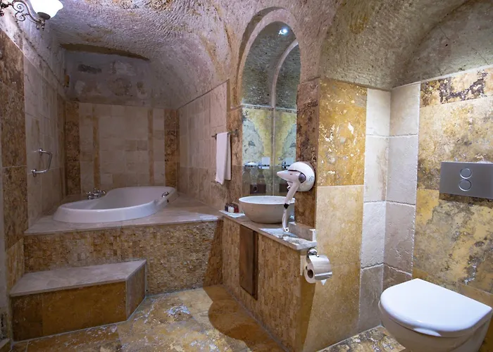 Kemerhan Cave Ουργκούπ