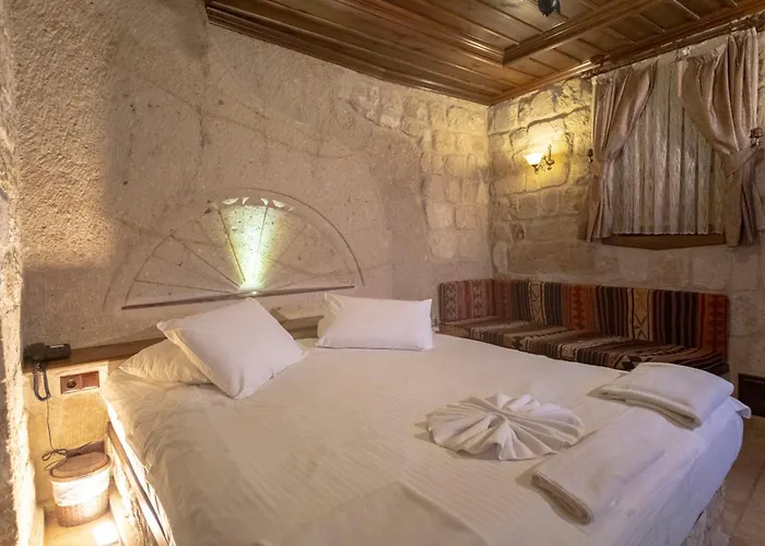 Kemerhan Cave Hotel 3*